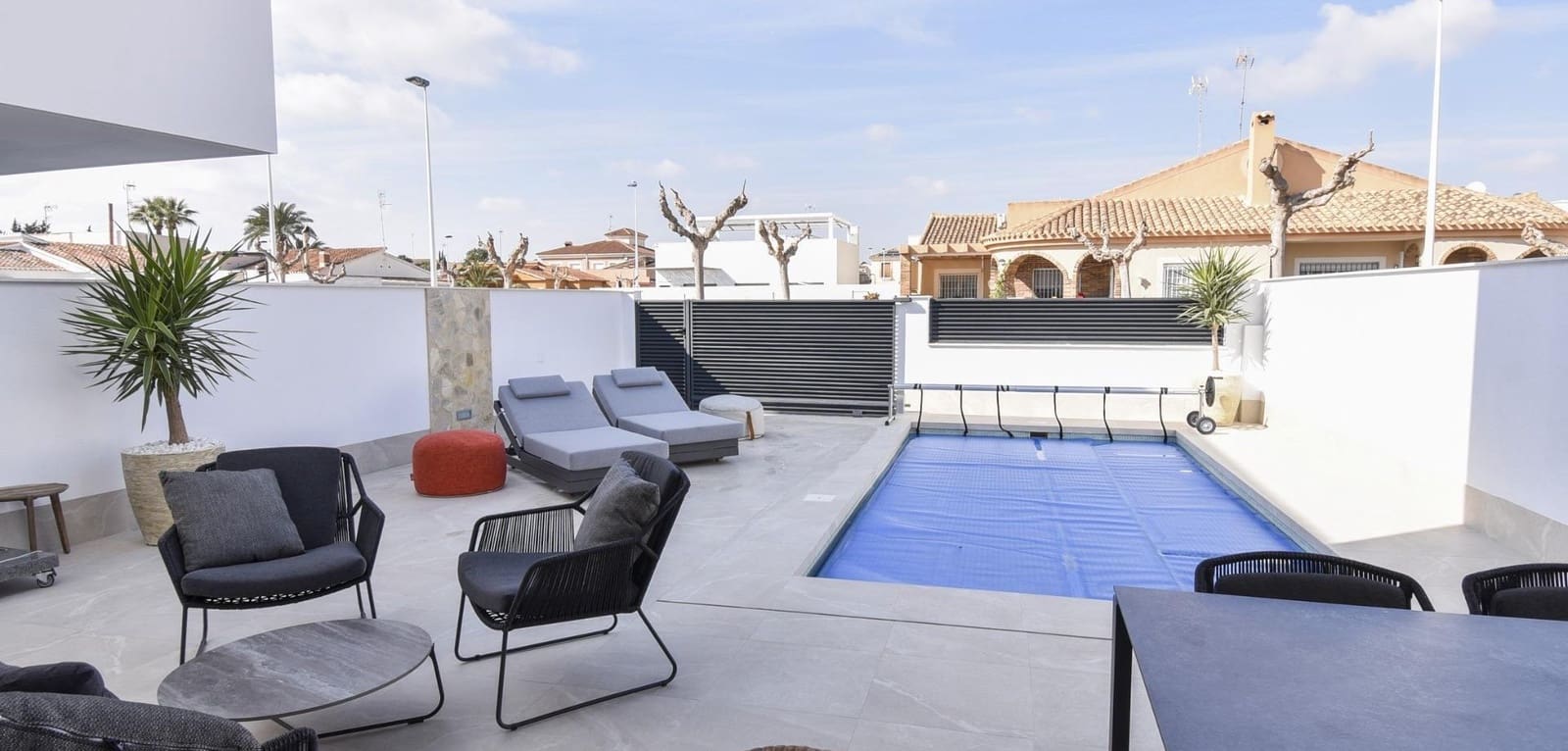 3 bedroom Villa for sale in San Pedro del Pinatar with pool - € 439,000 (Ref: 9021408)