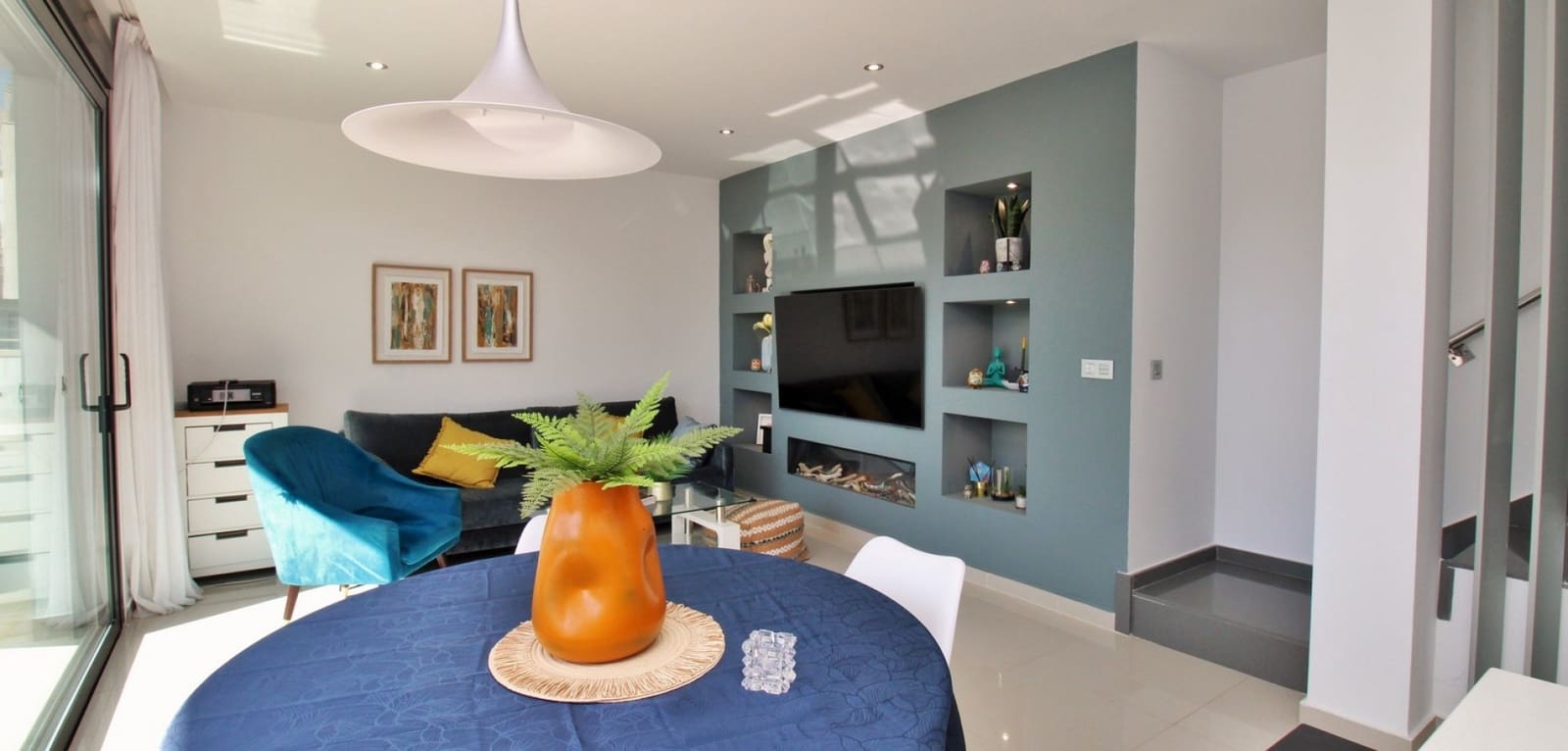 3 bedroom Villa for sale in Villamartin with pool - € 405,000 (Ref: 9021419)