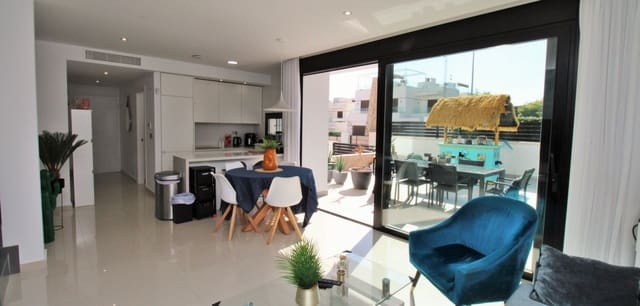 3 slaapkamer Villa te koop in Villamartin, Orihuela met zwembad - € 405.000 (Ref: 9021419)