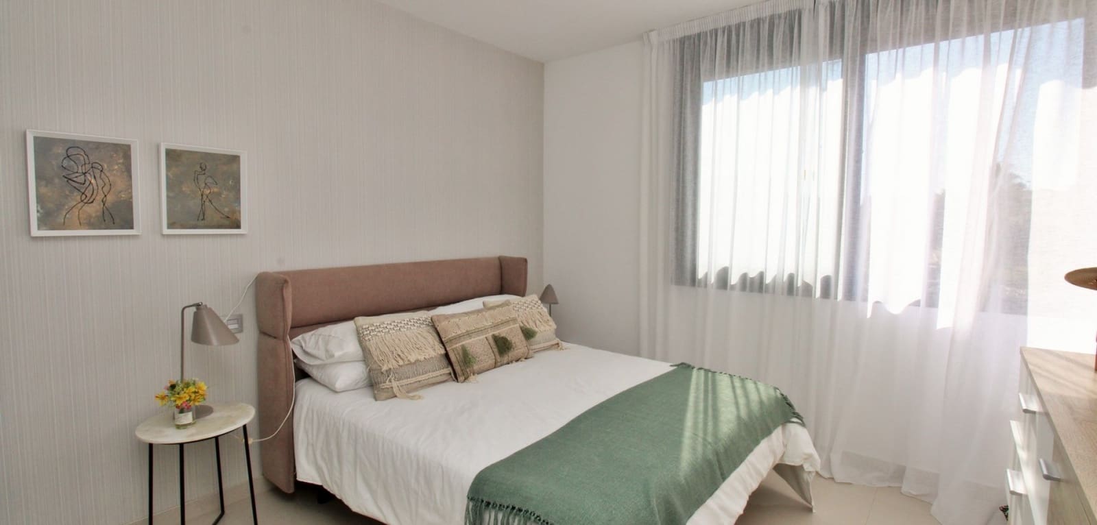 3 bedroom Villa for sale in Villamartin with pool - € 405,000 (Ref: 9021419)