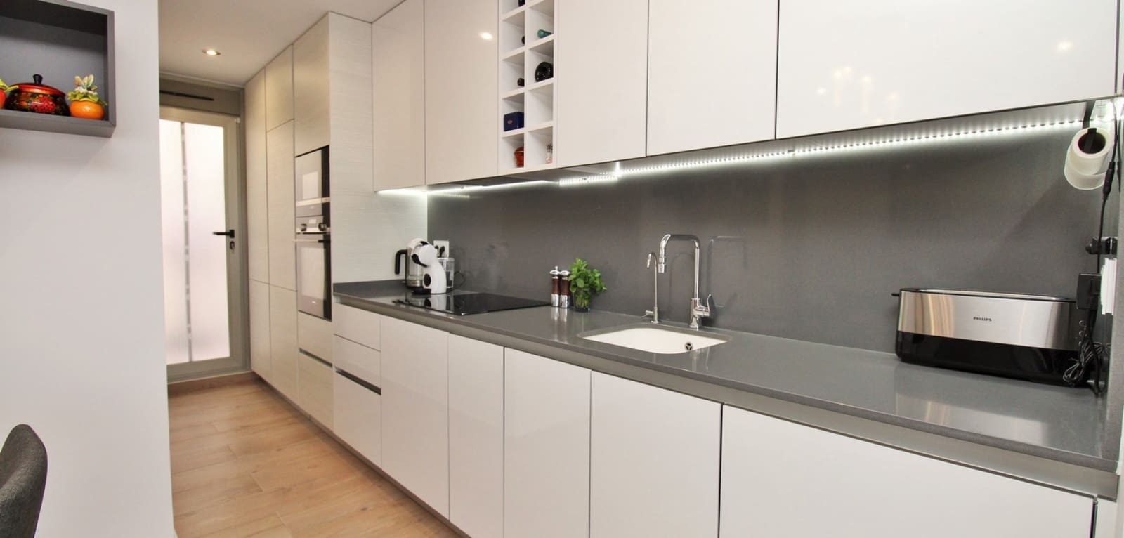 3 bedroom Villa for sale in Villamartin with pool - € 448,000 (Ref: 9021420)