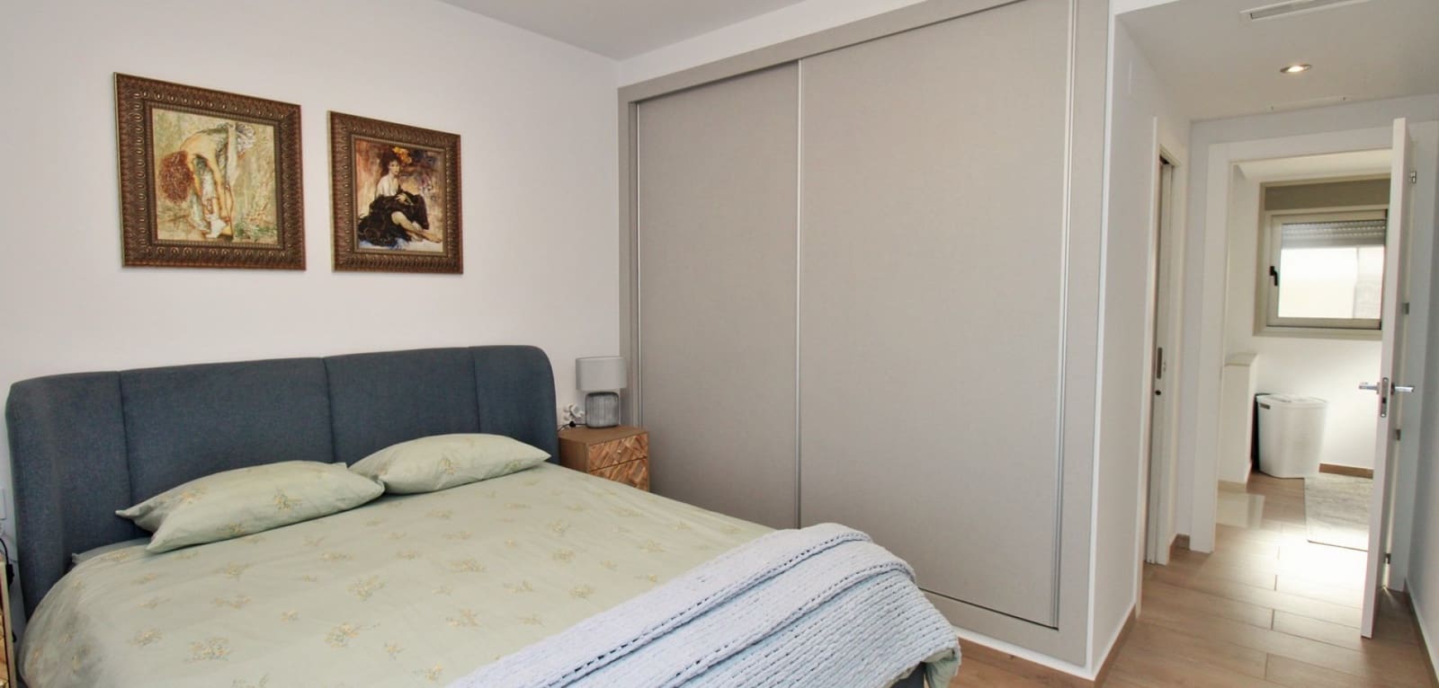 3 bedroom Villa for sale in Villamartin with pool - € 448,000 (Ref: 9021420)