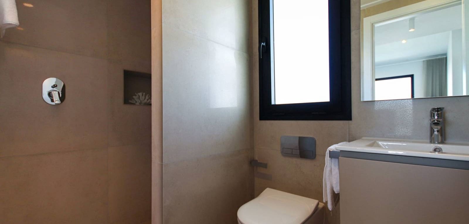 3 makuuhuone Huvila myytävänä paikassa Ciudad Quesada mukana uima-altaan - 750 000 € (Ref: 9024897)