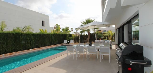 3 makuuhuone Huvila myytävänä paikassa Ciudad Quesada, Rojales mukana uima-altaan - 750 000 € (Ref: 9024897)