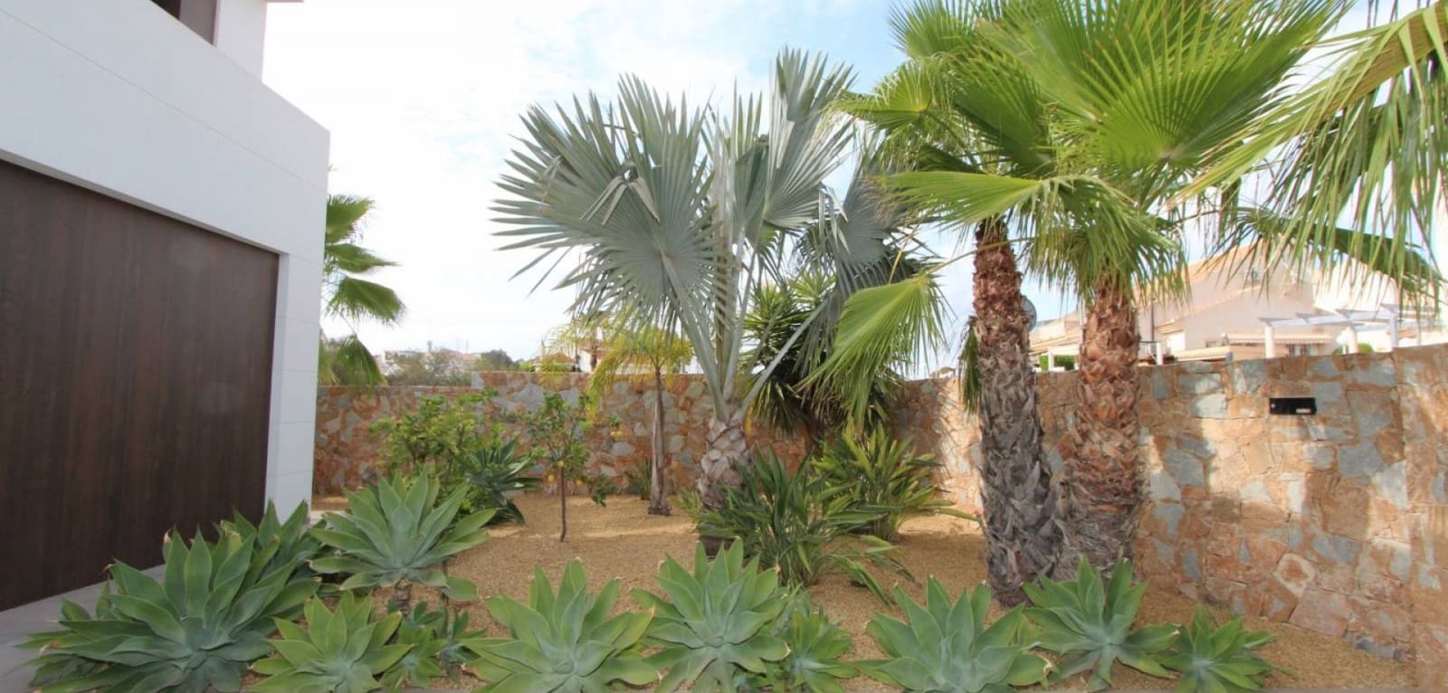 3 makuuhuone Huvila myytävänä paikassa Ciudad Quesada mukana uima-altaan - 750 000 € (Ref: 9024897)