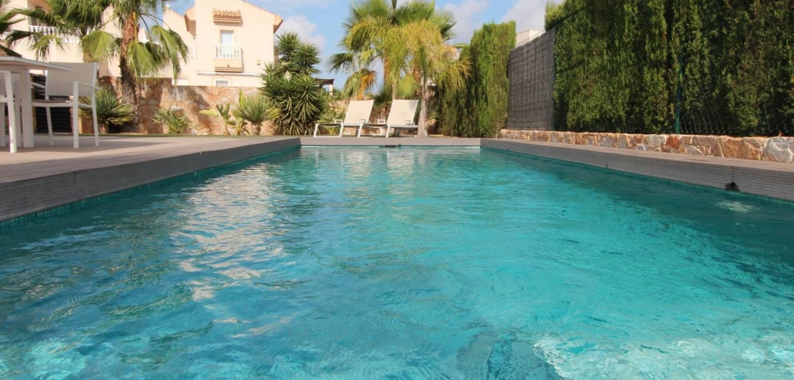 3 makuuhuone Huvila myytävänä paikassa Ciudad Quesada mukana uima-altaan - 750 000 € (Ref: 9024897)