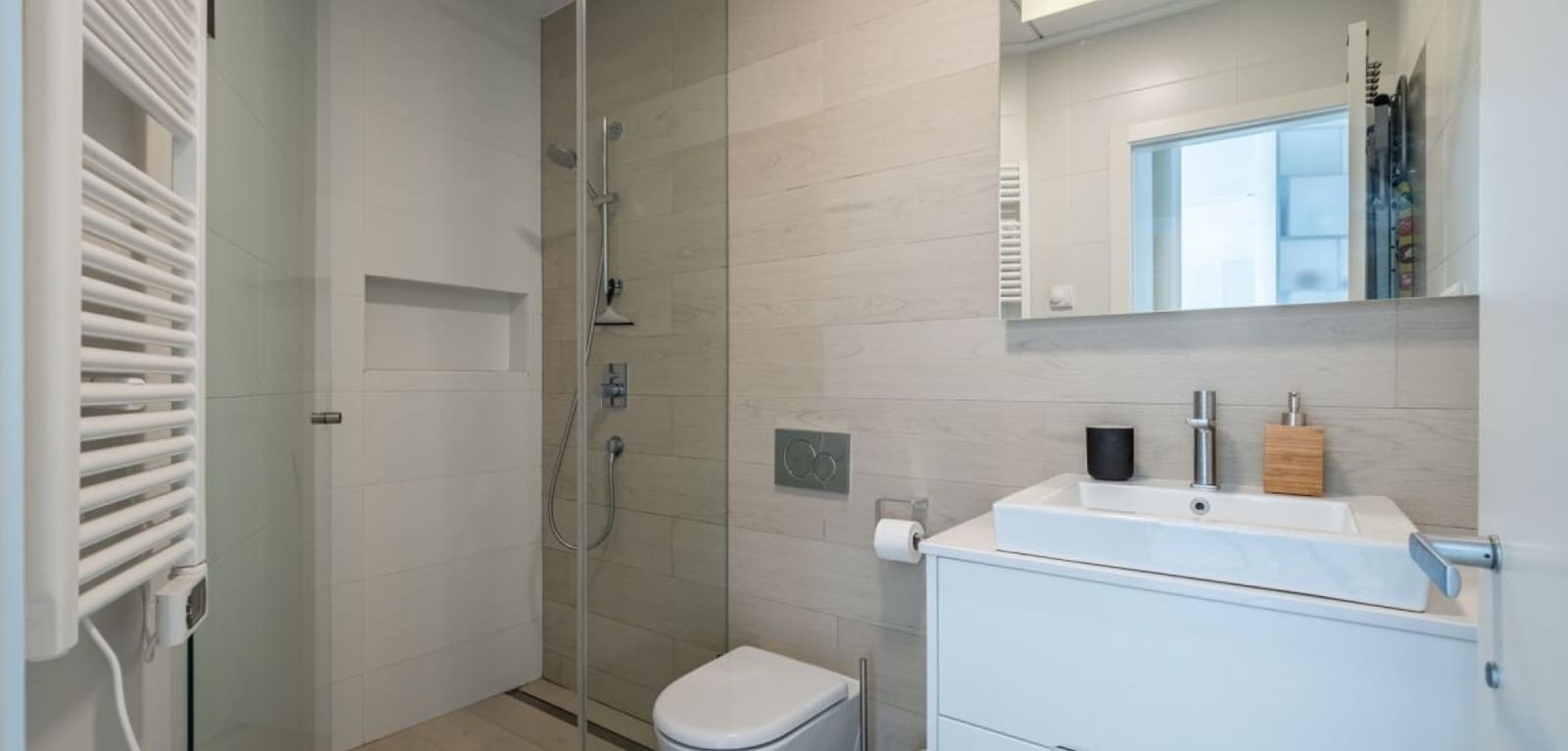 2 bedroom Apartment for sale in Orihuela Costa with pool - € 369,000 (Ref: 9024899)