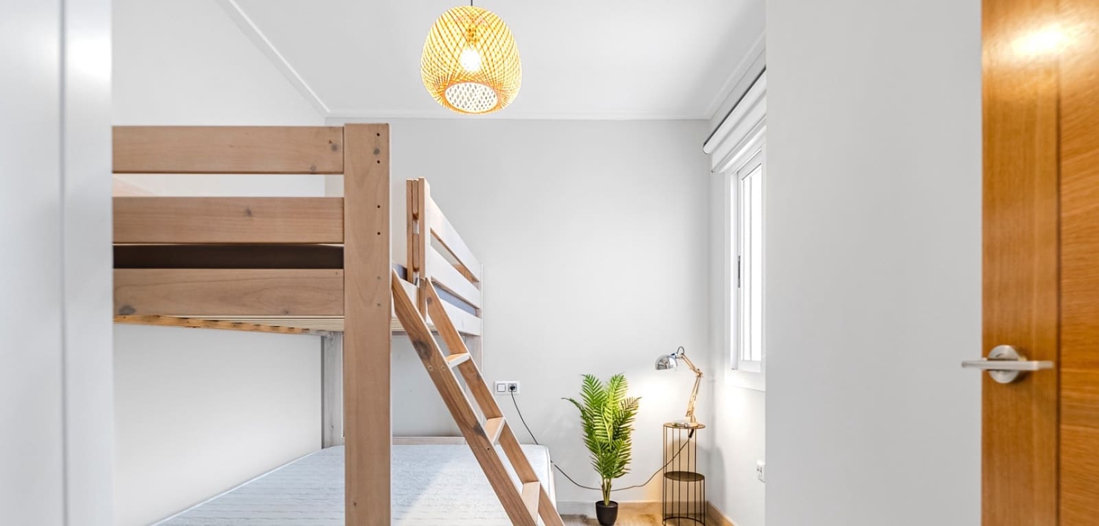 3 soverom Hus til salgs i Torrevieja med svømmebasseng - € 315 000 (Ref: 9028429)