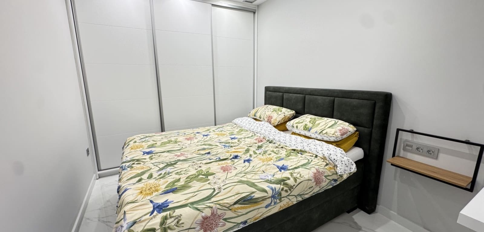 4 bedroom Villa for sale in Villamartin with pool - € 450,000 (Ref: 9041605)