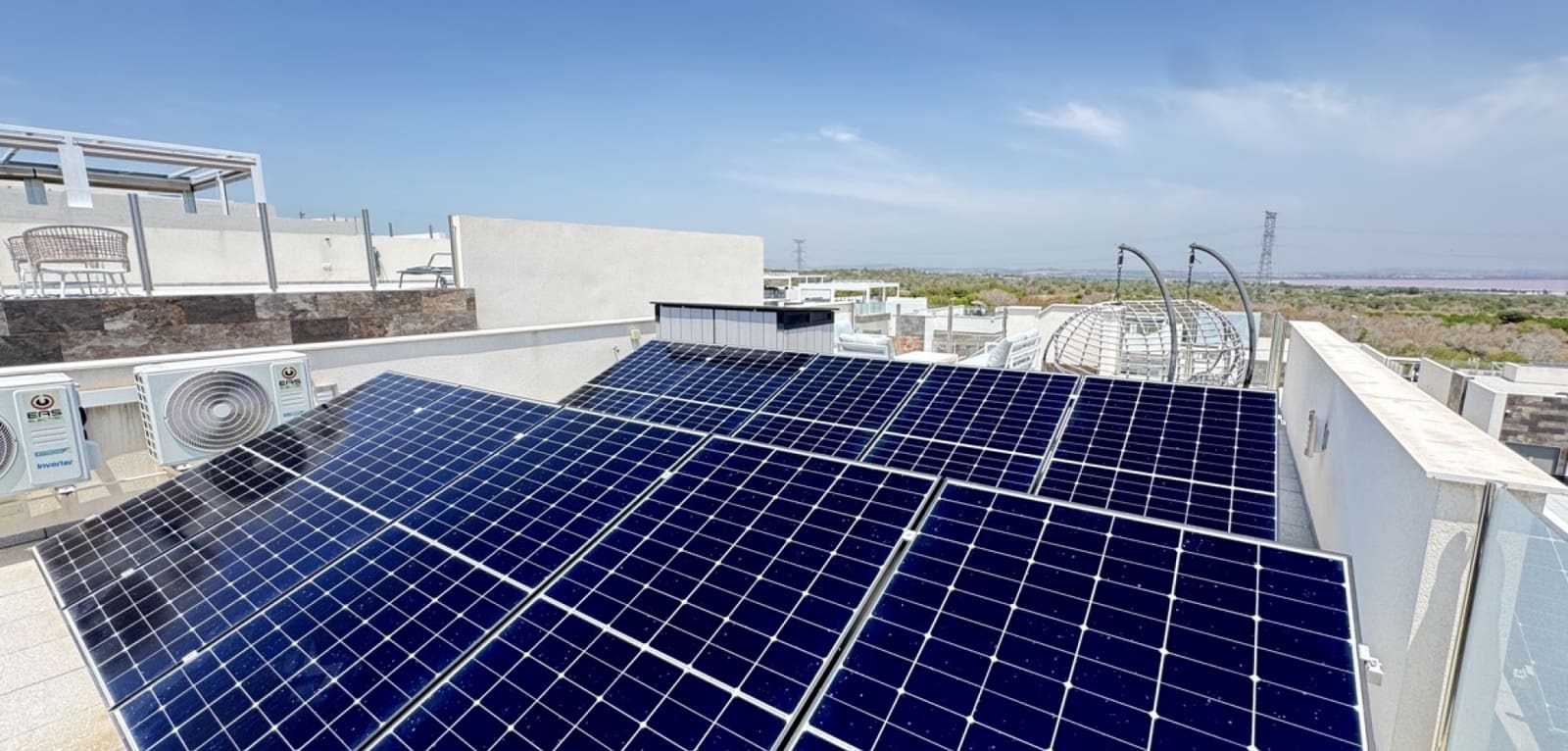 4 bedroom Villa for sale in Villamartin with pool - € 450,000 (Ref: 9041605)