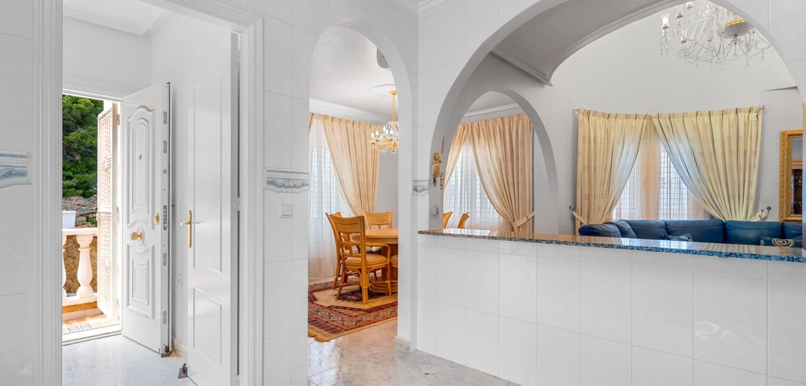 7 Zimmer Villa zu verkaufen in Ciudad Quesada mit Pool - 750.000 € (Ref: 9043819)