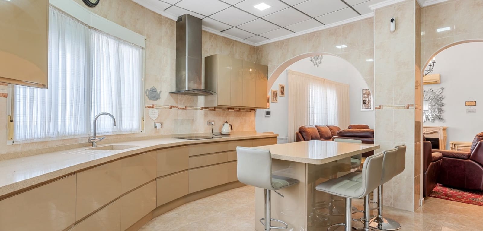 7 Zimmer Villa zu verkaufen in Ciudad Quesada mit Pool - 750.000 € (Ref: 9043819)