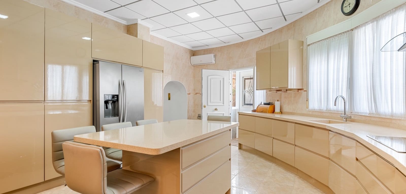 7 Zimmer Villa zu verkaufen in Ciudad Quesada mit Pool - 750.000 € (Ref: 9043819)