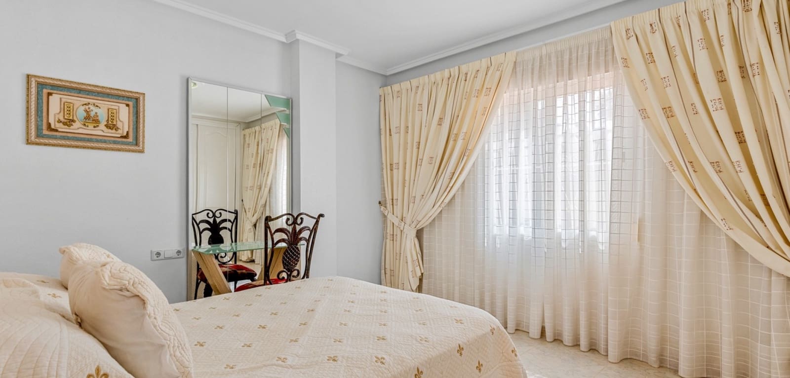 7 Zimmer Villa zu verkaufen in Ciudad Quesada mit Pool - 750.000 € (Ref: 9043819)