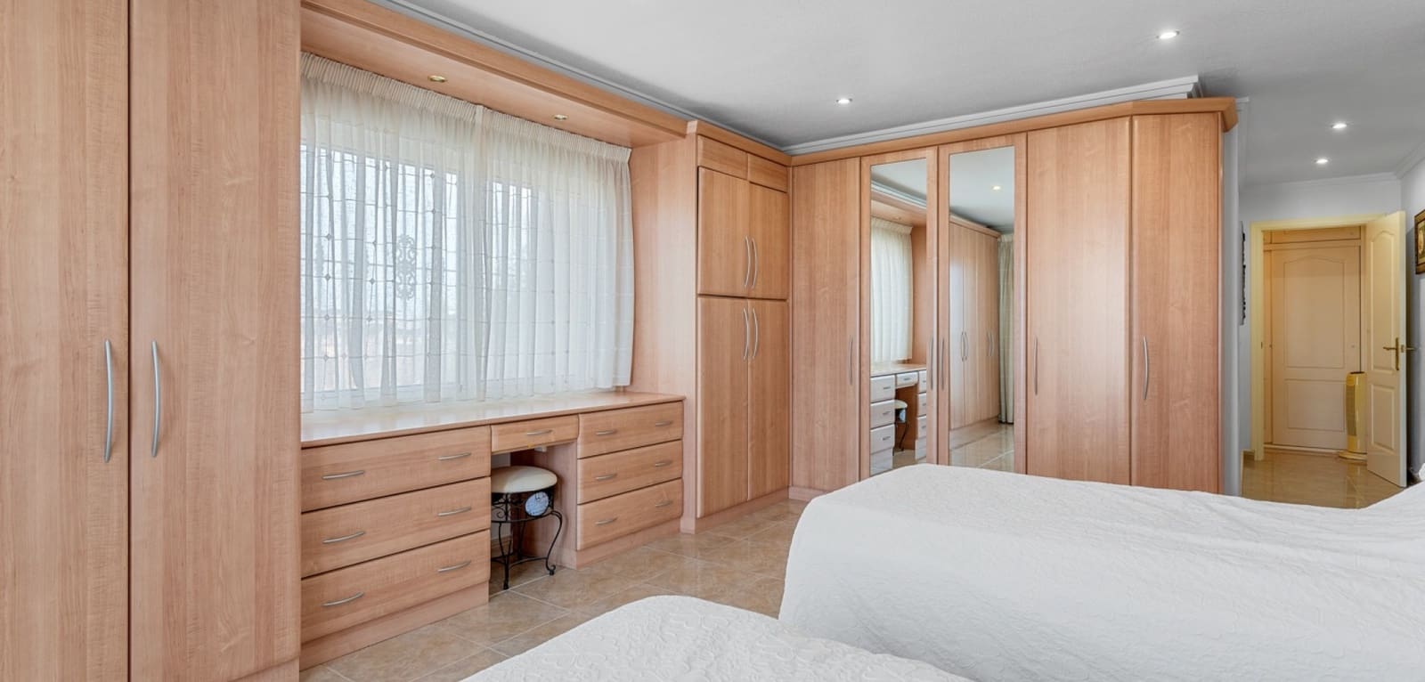 7 Zimmer Villa zu verkaufen in Ciudad Quesada mit Pool - 750.000 € (Ref: 9043819)