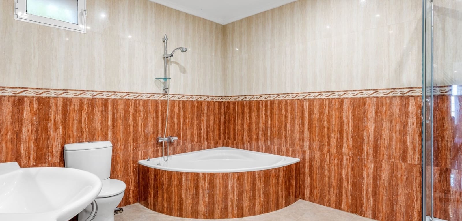 7 Zimmer Villa zu verkaufen in Ciudad Quesada mit Pool - 750.000 € (Ref: 9043819)