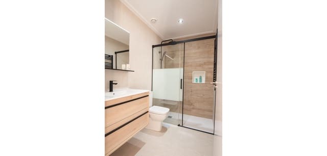 3 soveværelse Villa til salg i La Marina, Elche / Elx med swimmingpool - € 397.500 (Ref: 9084381)