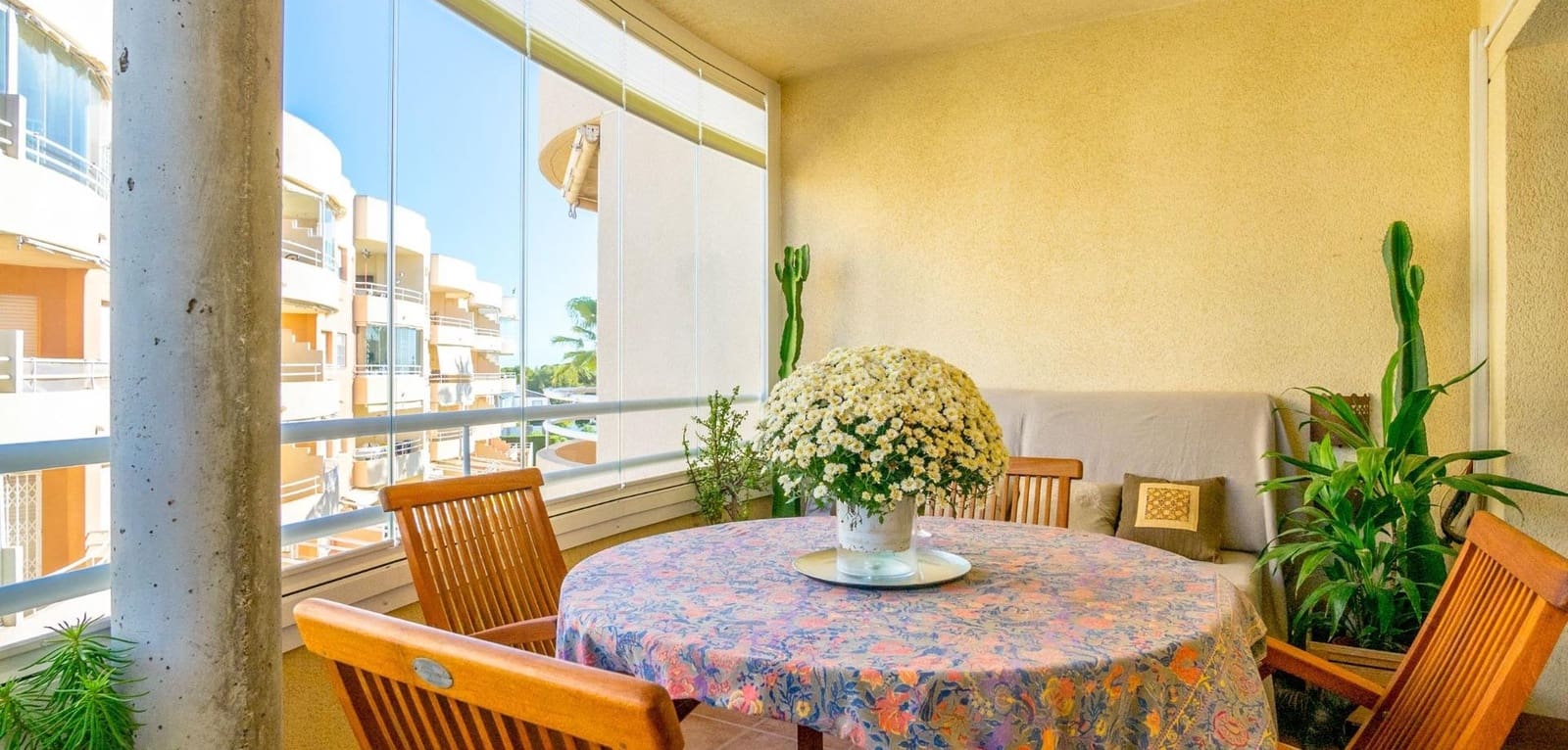 3 bedroom Apartment for sale in Dehesa de Campoamor with pool - € 229,500 (Ref: 9084388)