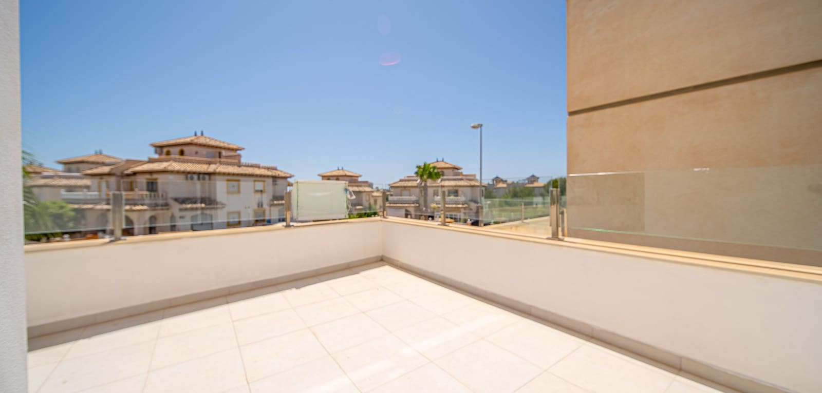 3 makuuhuone Huvila myytävänä paikassa Orihuela Costa mukana uima-altaan - 389 000 € (Ref: 9096276)