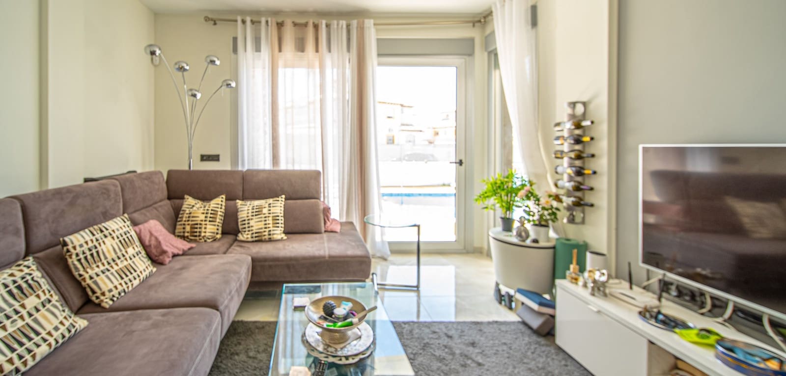 3 makuuhuone Huvila myytävänä paikassa Orihuela Costa mukana uima-altaan - 389 000 € (Ref: 9096276)