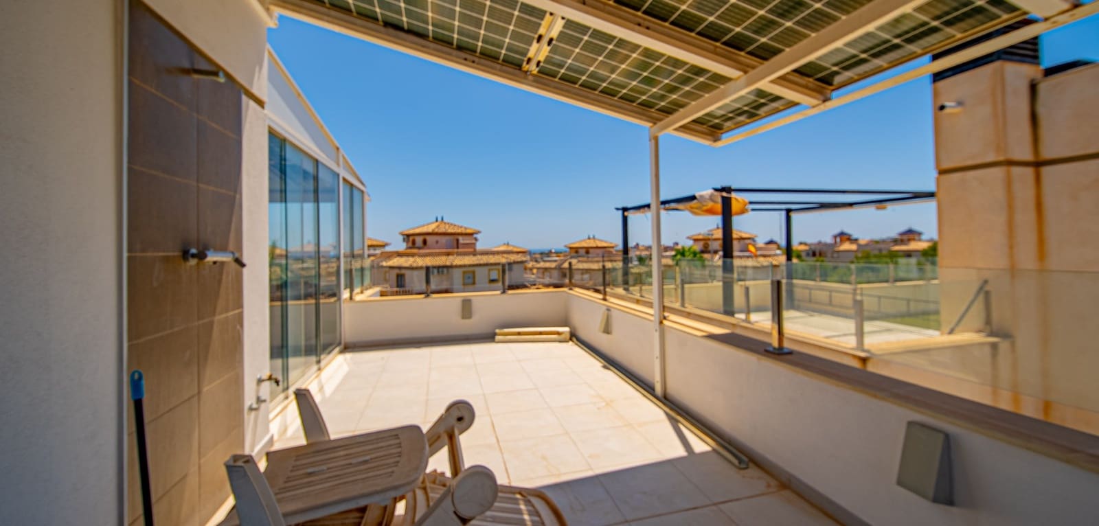 3 makuuhuone Huvila myytävänä paikassa Orihuela Costa mukana uima-altaan - 389 000 € (Ref: 9096276)