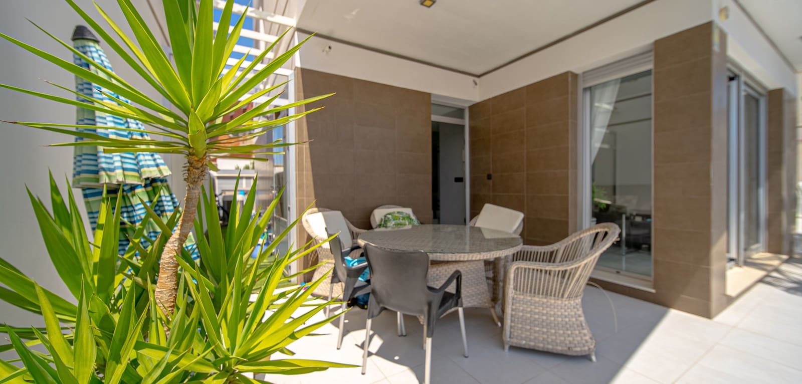 3 makuuhuone Huvila myytävänä paikassa Orihuela Costa mukana uima-altaan - 389 000 € (Ref: 9096276)