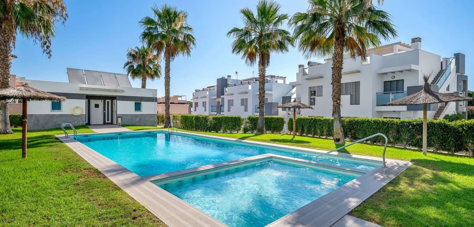 2 camera da letto Bungalow in vendita in Orihuela Costa con piscina - 279.000 € (Rif: 9103774)