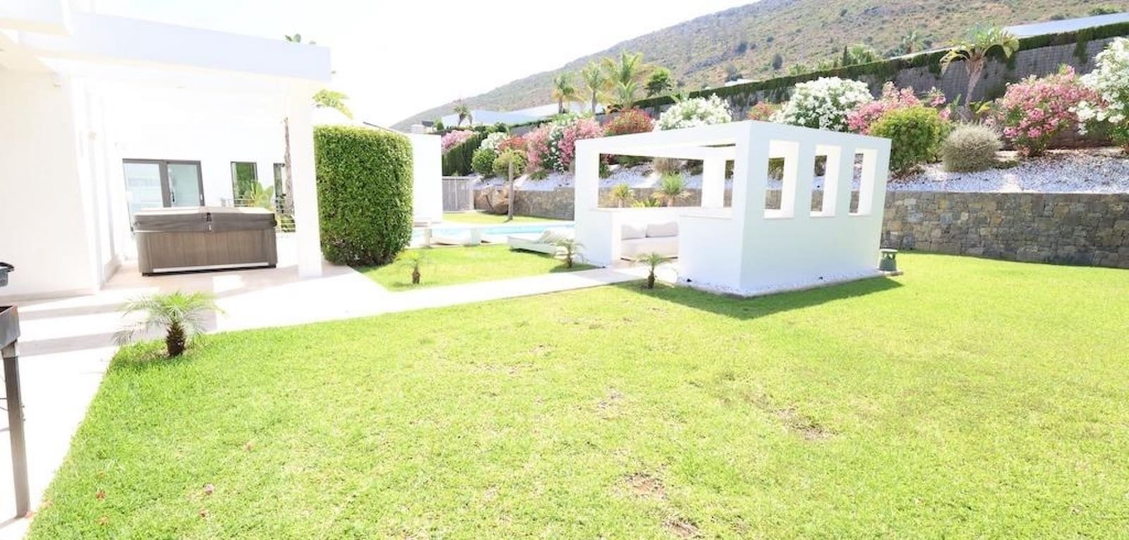 5 slaapkamer Villa te koop in Javea / Xabia met zwembad - € 2.499.000 (Ref: 9109396)