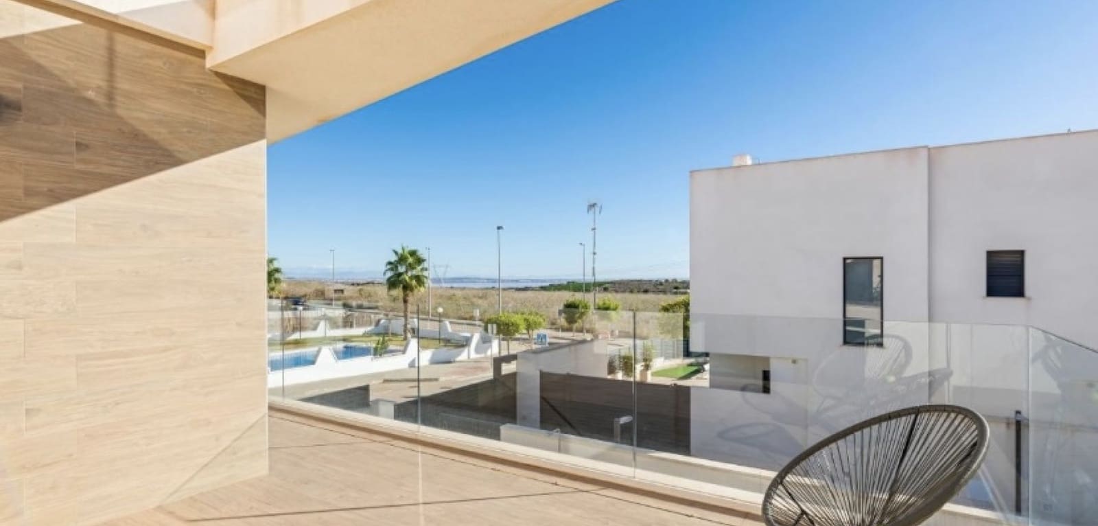 3 slaapkamer Villa te koop in San Miguel de Salinas met zwembad - € 355.000 (Ref: 9112800)