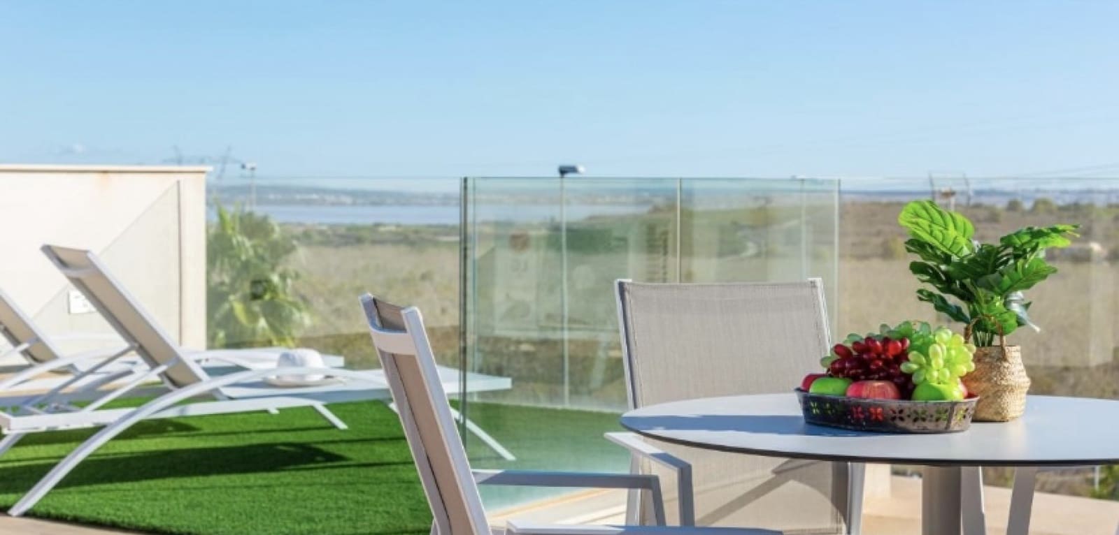 3 slaapkamer Villa te koop in San Miguel de Salinas met zwembad - € 355.000 (Ref: 9112800)