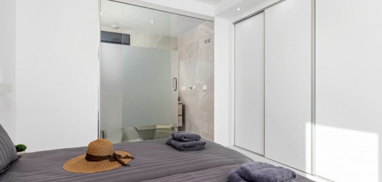 3 slaapkamer Villa te koop in San Miguel de Salinas met zwembad - € 355.000 (Ref: 9112800)