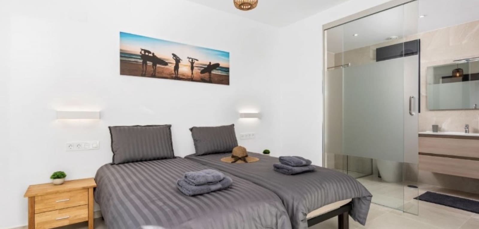 3 slaapkamer Villa te koop in San Miguel de Salinas met zwembad - € 355.000 (Ref: 9112800)