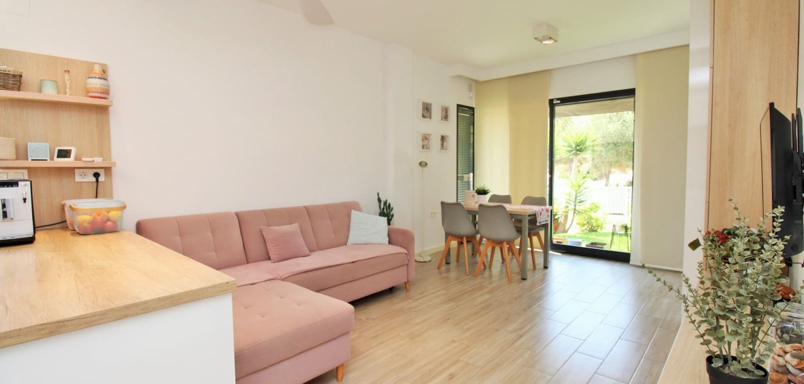 3 bedroom Villa for sale in La Zenia with pool - € 499,000 (Ref: 9135160)