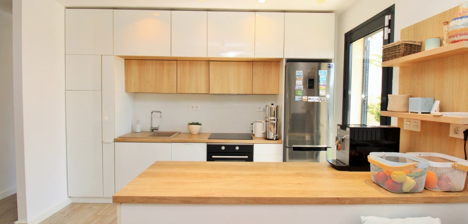 3 bedroom Villa for sale in La Zenia with pool - € 499,000 (Ref: 9135160)