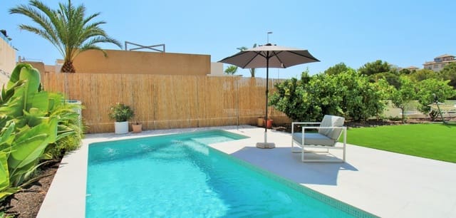 3 quarto Moradia para venda em La Zenia, Orihuela com piscina - 499 000 € (Ref: 9135160)