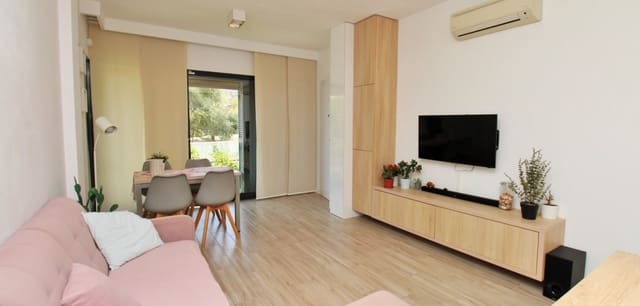 3 quarto Moradia para venda em La Zenia, Orihuela com piscina - 499 000 € (Ref: 9135160)