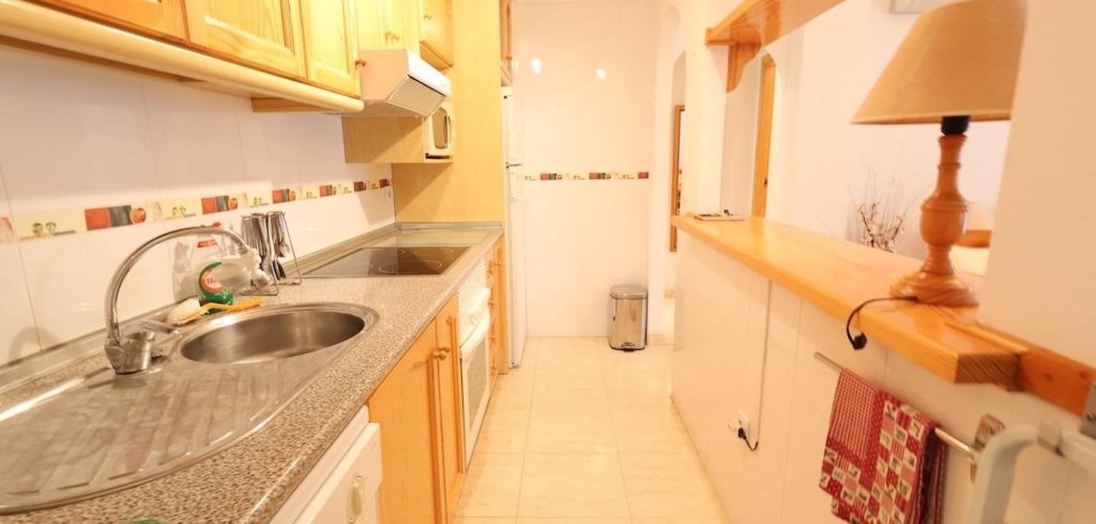 2 soveværelse Bungalow til salg i Orihuela Costa med swimmingpool - € 219.000 (Ref: 9135161)