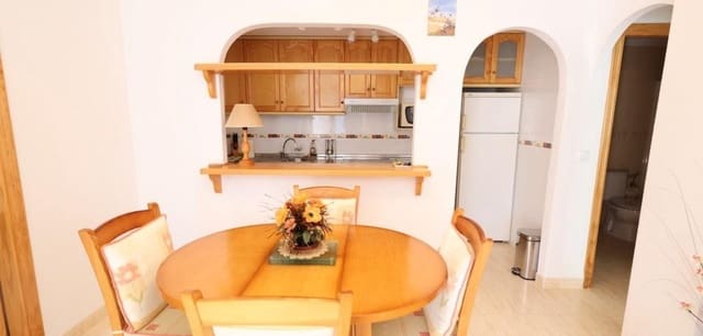2 bedroom Bungalow for sale in Punta Prima, Orihuela with pool - € 219,000 (Ref: 9135161)