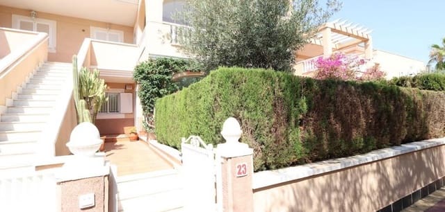 2 bedroom Bungalow for sale in Punta Prima, Orihuela with pool - € 219,000 (Ref: 9135161)