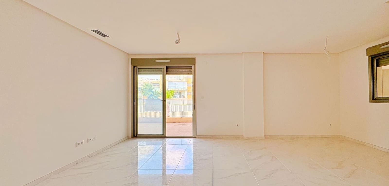 2 bedroom Apartment for sale in Villamartin - € 259,000 (Ref: 9146252)