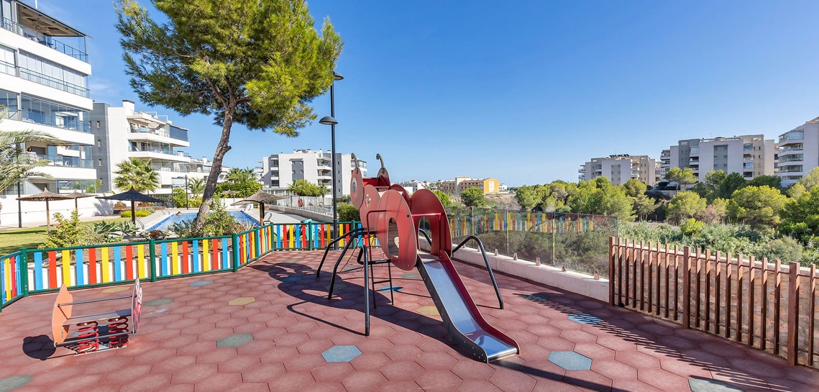 2 bedroom Apartment for sale in Villamartin - € 259,000 (Ref: 9146252)