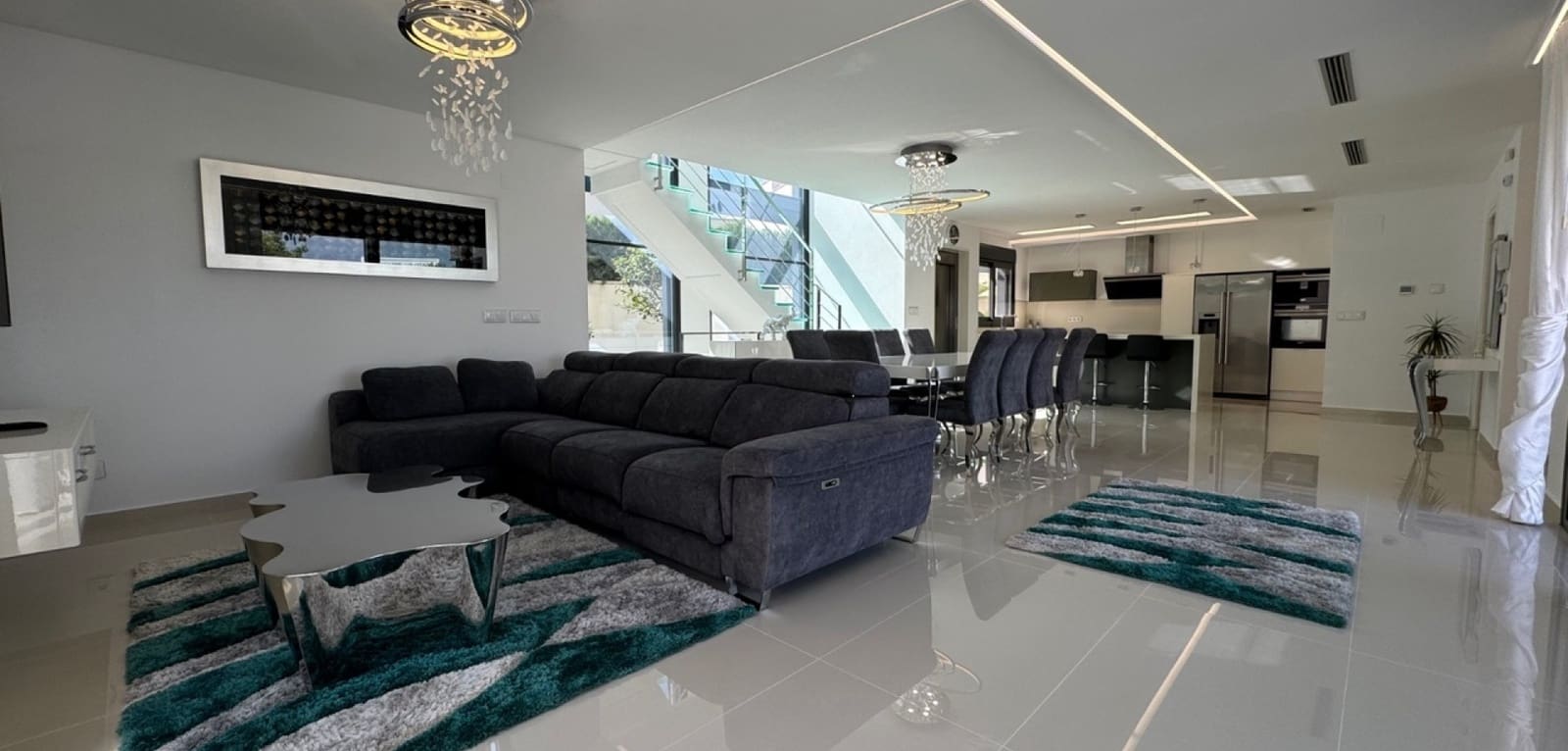 5 soverom Villa til salgs i San Miguel de Salinas med svømmebasseng - € 849 000 (Ref: 9151166)