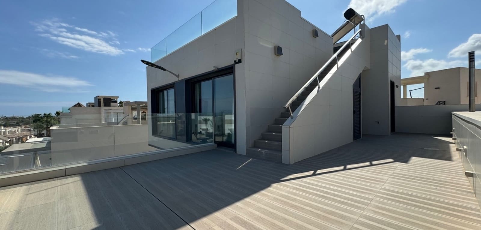 5 soverom Villa til salgs i San Miguel de Salinas med svømmebasseng - € 849 000 (Ref: 9151166)