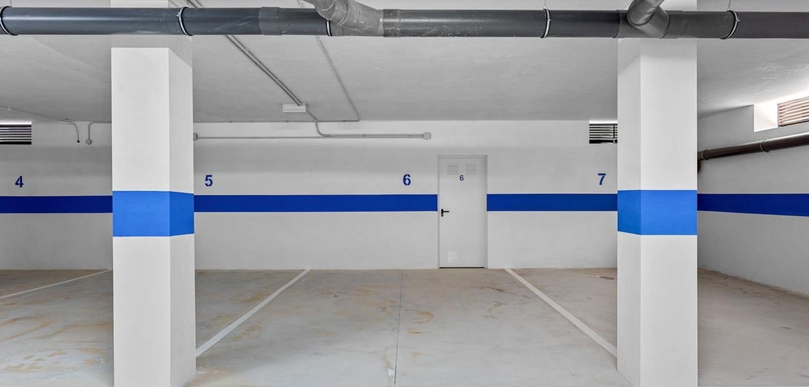 Apartamento de 2 habitaciones en Villamartin en venta con piscina - 339.900 € (Ref: 9151167)