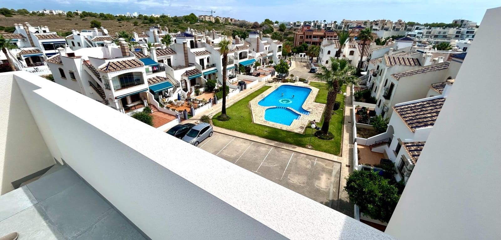 Apartamento de 2 habitaciones en Villamartin en venta con piscina - 339.900 € (Ref: 9151167)