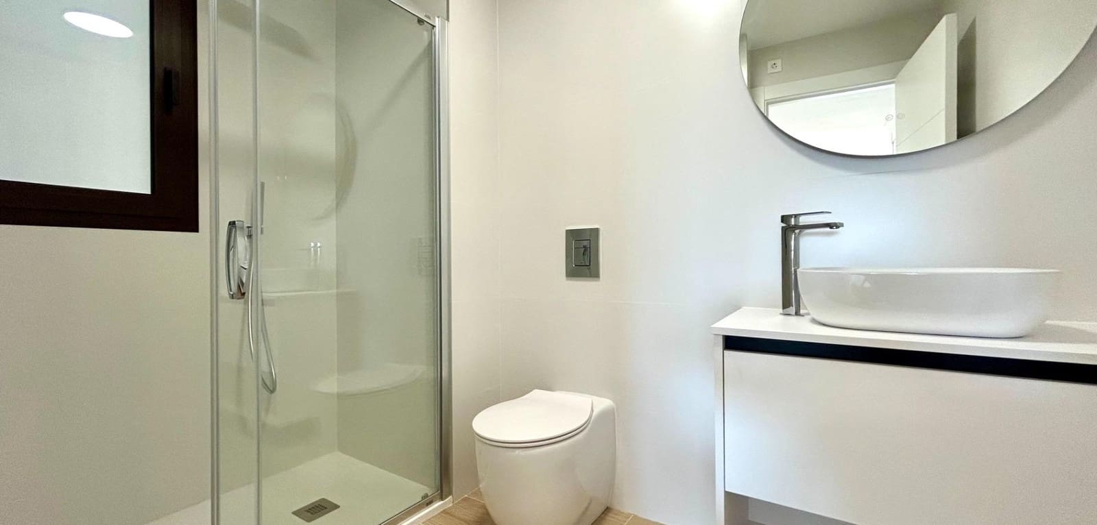 Apartamento de 2 habitaciones en Villamartin en venta con piscina - 339.900 € (Ref: 9151167)