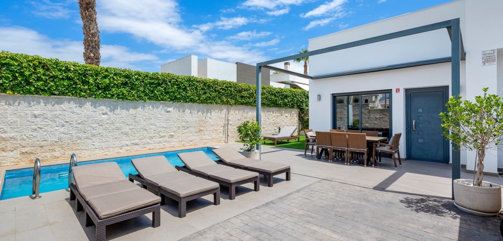 3 Zimmer Villa zu verkaufen in Ciudad Quesada mit Pool - 480.000 € (Ref: 9151169)