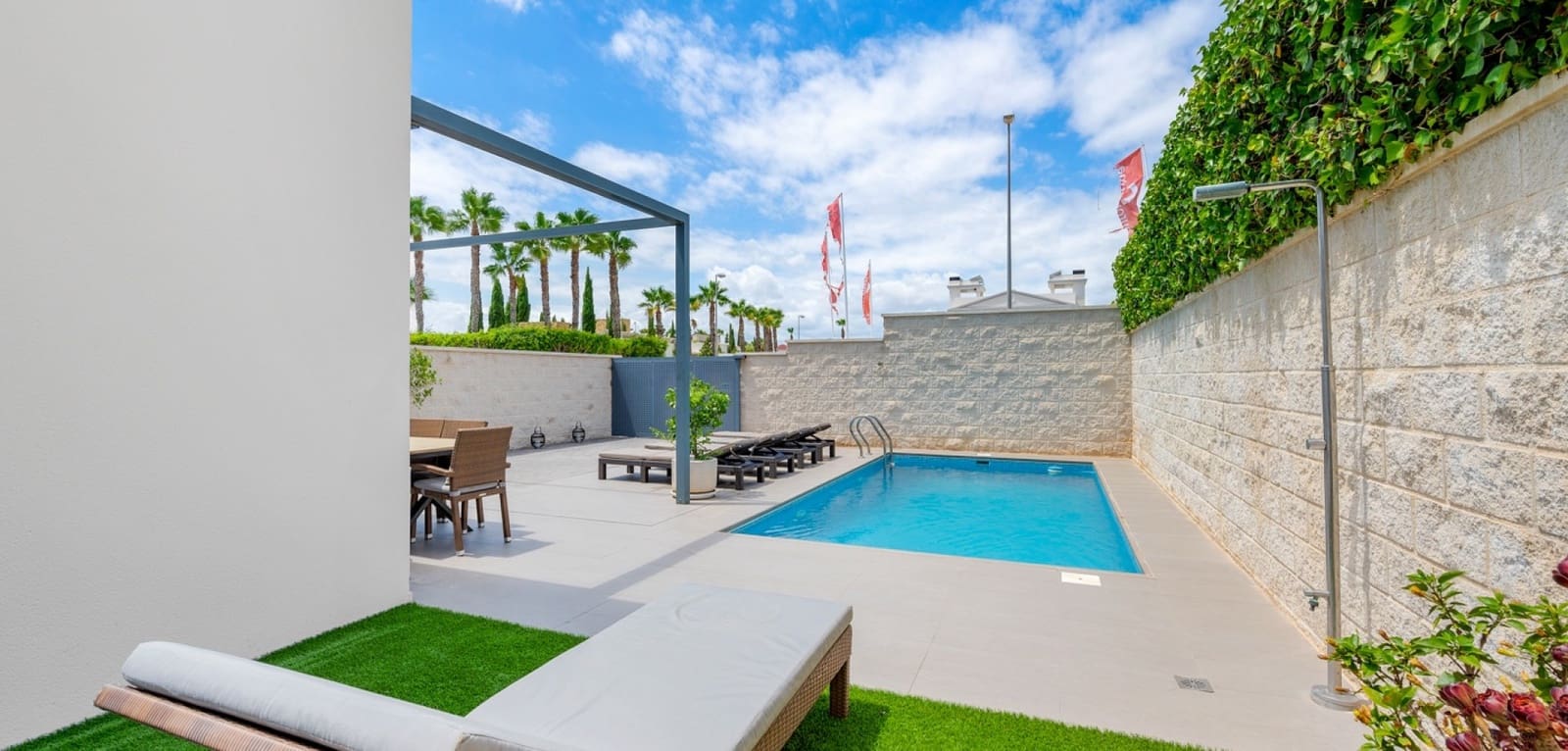 3 Zimmer Villa zu verkaufen in Ciudad Quesada mit Pool - 480.000 € (Ref: 9151169)