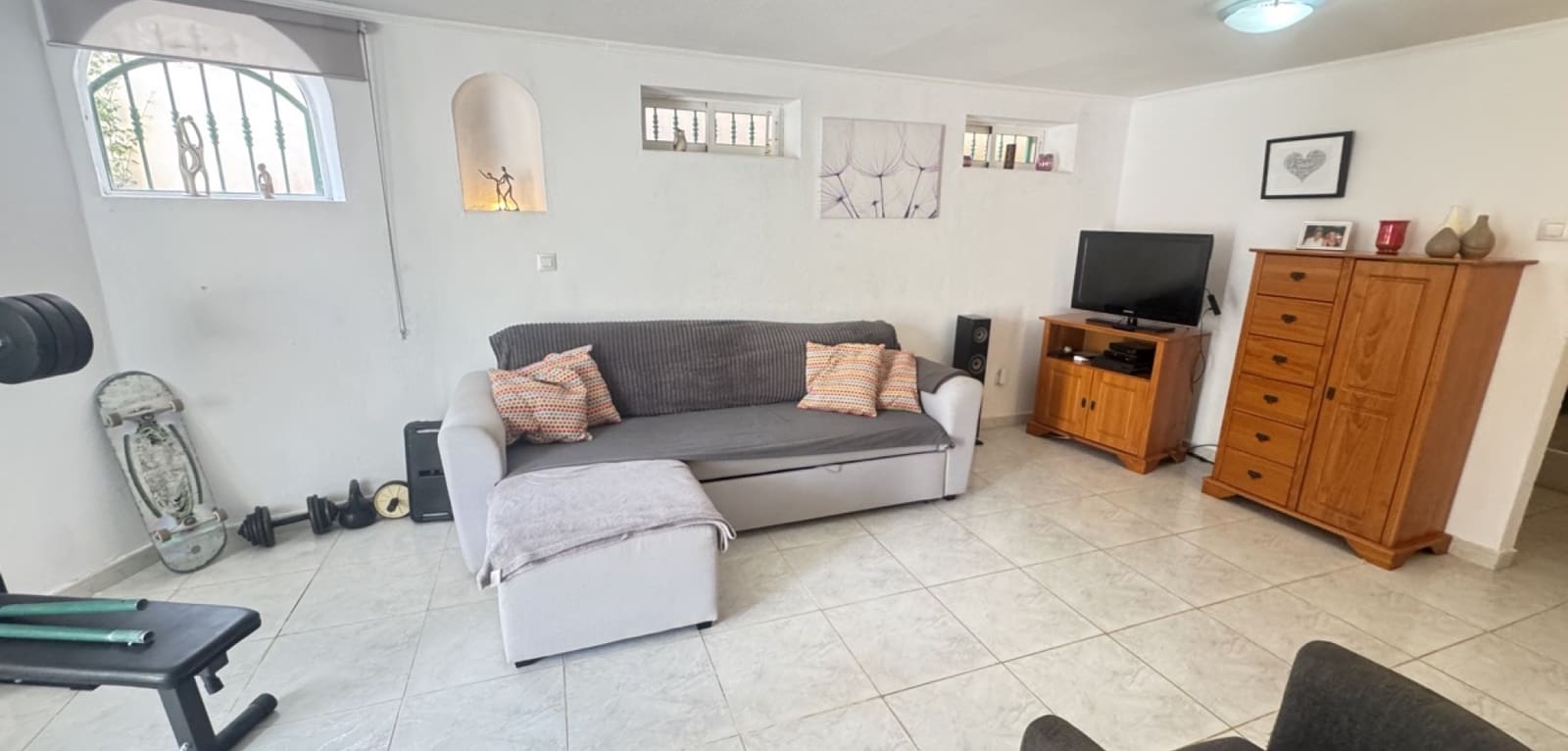 4 quarto Moradia para venda em Villamartin - 299 000 € (Ref: 9164118)