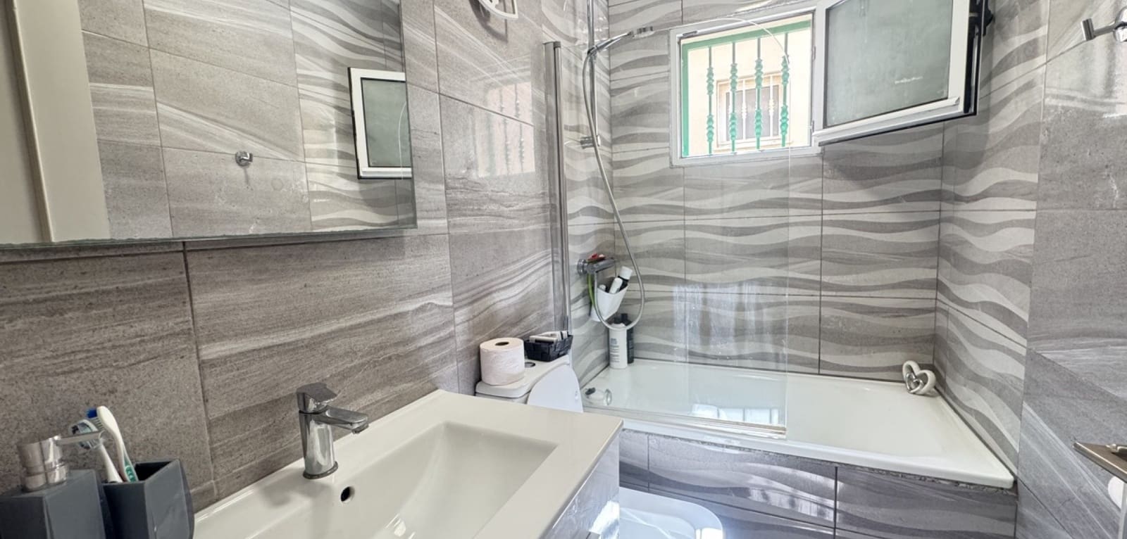 4 quarto Moradia para venda em Villamartin - 299 000 € (Ref: 9164118)